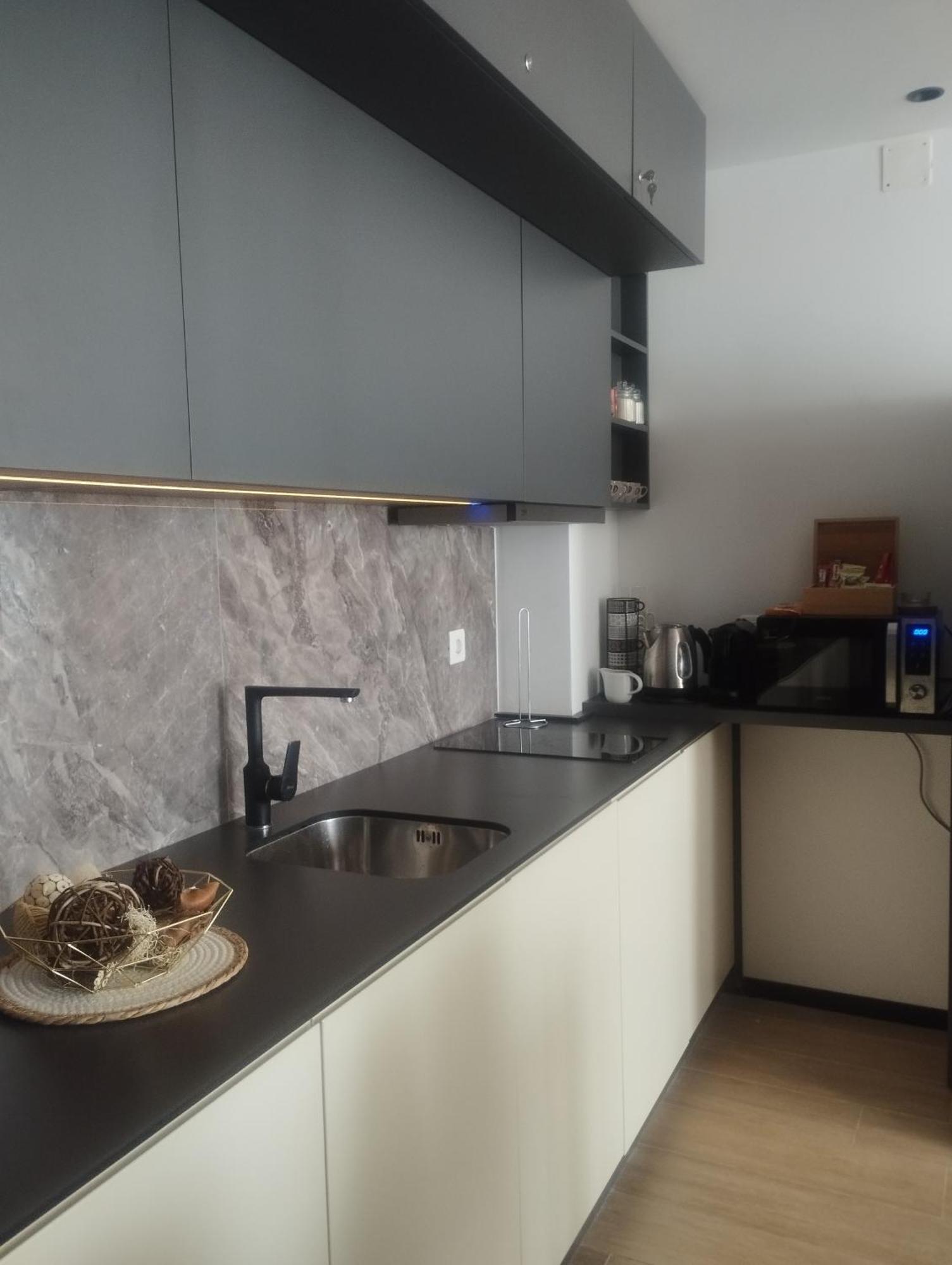 Beachfront Luxury Apartment Budva Oda fotoğraf