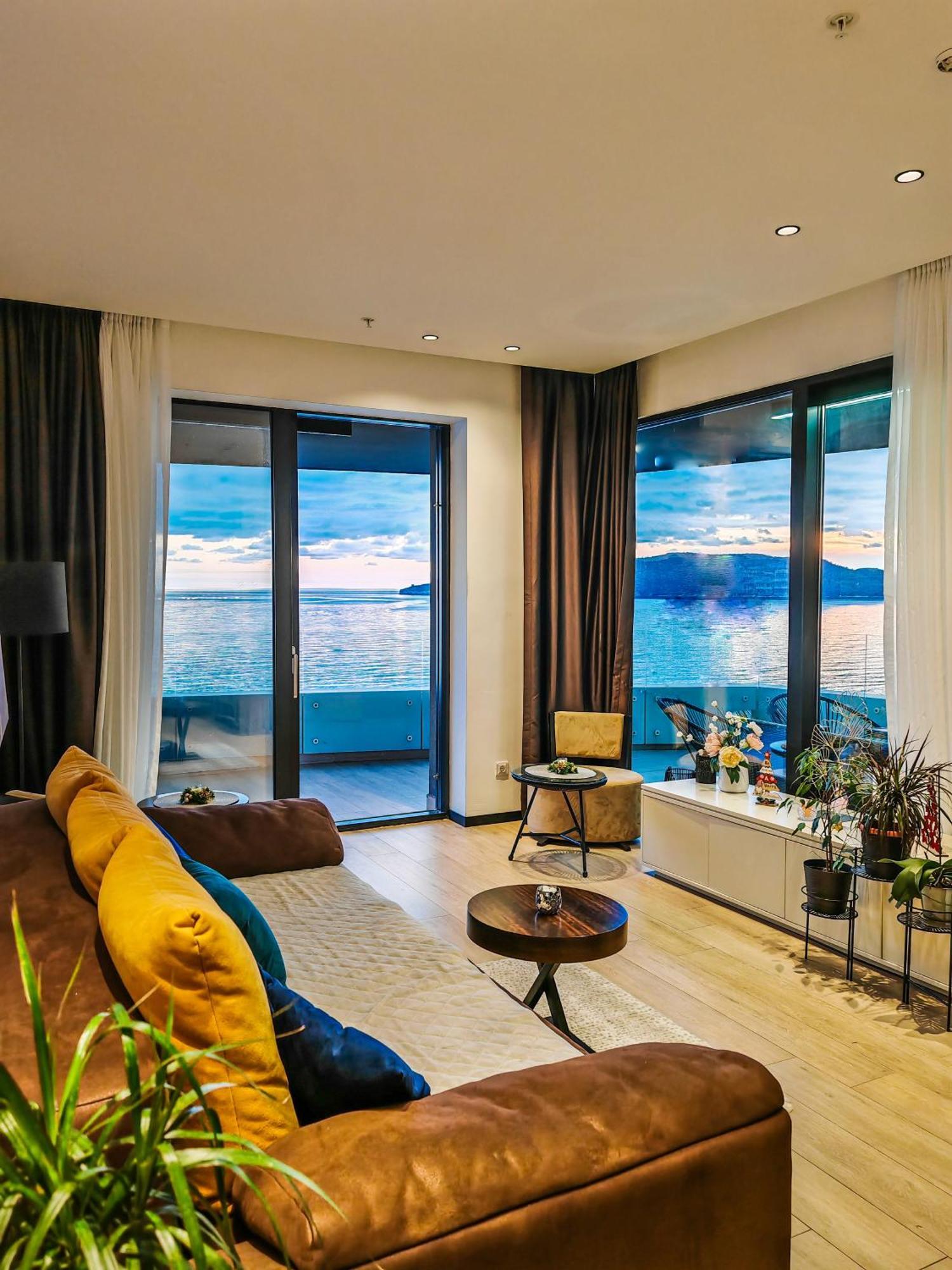 Beachfront Luxury Apartment Budva Dış mekan fotoğraf
